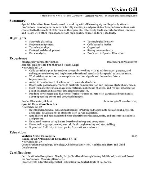 College recruiter sample resume